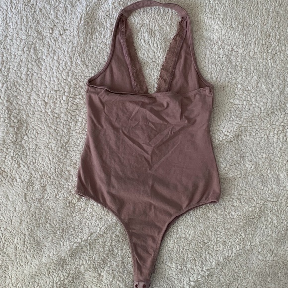 Pacsun Me to We Lace Body Suit - Picture 4 of 5